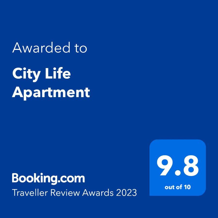 City Life Apartment Debrecen Esterno foto